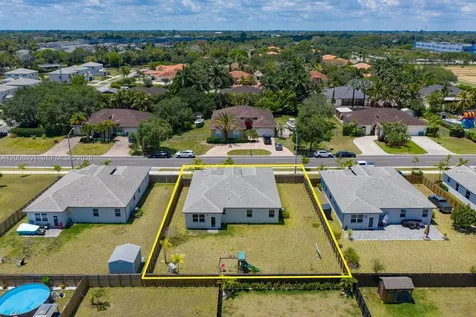 28905 SW 163rd Court Homestead FL 33033