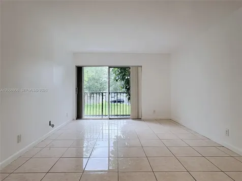 8550 N Sherman Circle Miramar FL 33025