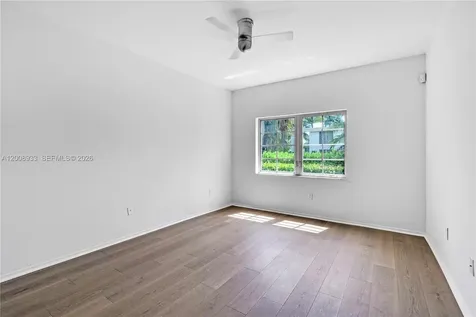 1600 Michigan Avenue Miami Beach FL 33139