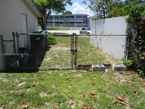 19311 Gulfstream Road Cutler Bay FL 33157