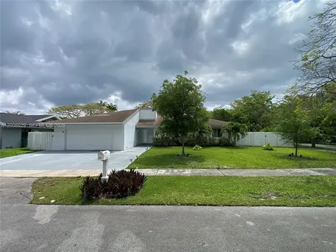 11121 SW 110th Road Miami FL 33176