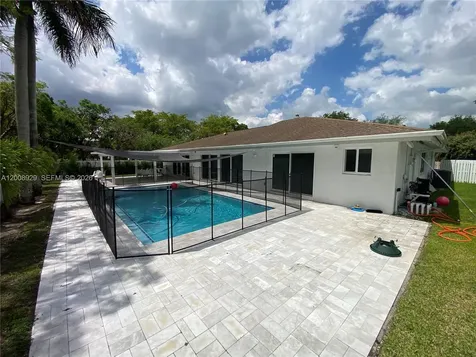 11121 SW 110th Road Miami FL 33176