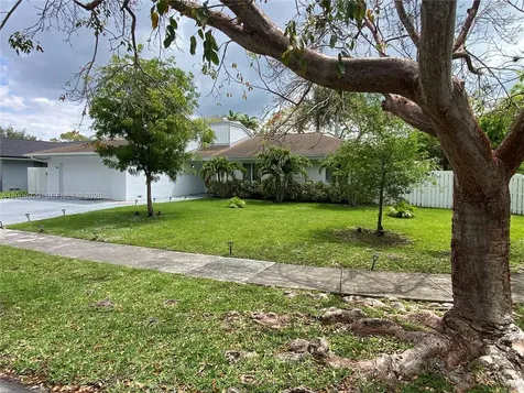 11121 SW 110th Road Miami FL 33176