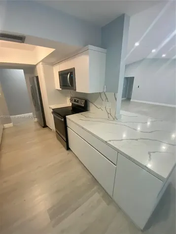11121 SW 110th Road Miami FL 33176