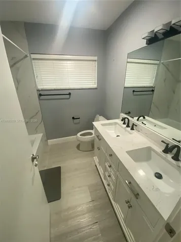 11121 SW 110th Road Miami FL 33176