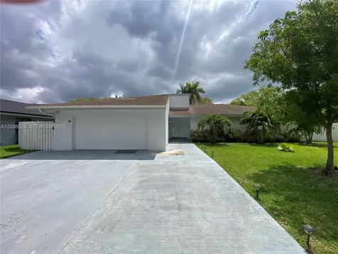 11121 SW 110th Road Miami FL 33176