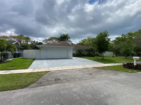 11121 SW 110th Road Miami FL 33176