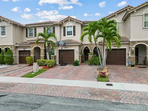 22110 SW 93rd Place Cutler Bay FL 33190