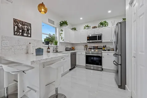 22110 SW 93rd Place Cutler Bay FL 33190