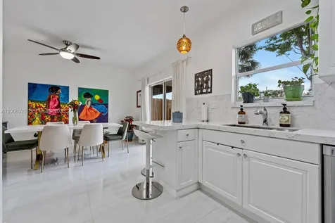 22110 SW 93rd Place Cutler Bay FL 33190