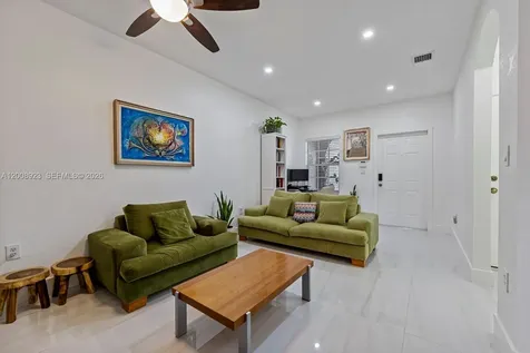 22110 SW 93rd Place Cutler Bay FL 33190