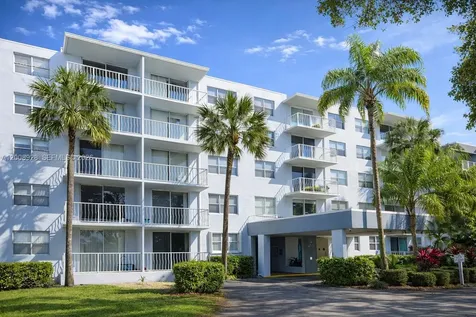 470 Executive Center Drive West Palm Beach FL 33401