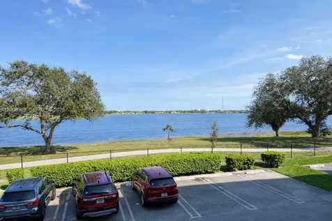 470 Executive Center Drive West Palm Beach FL 33401