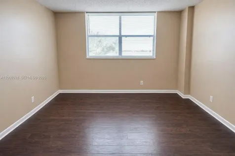 470 Executive Center Drive West Palm Beach FL 33401