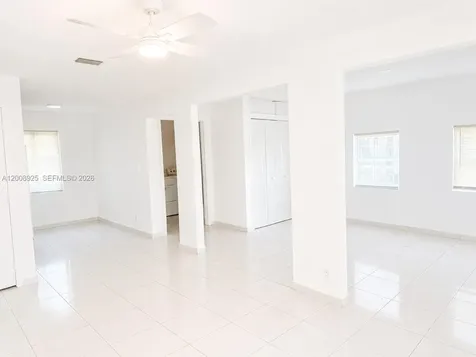 8210 SW 7th Street North Lauderdale FL 33068