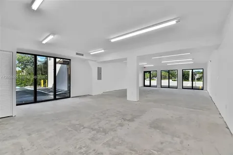 2990 Griffin Road Dania Beach FL 33312