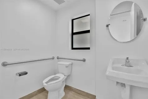 2990 Griffin Road Dania Beach FL 33312