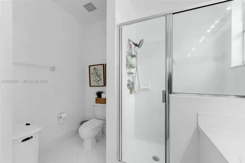 2406 NE 41st Place Homestead FL 33033
