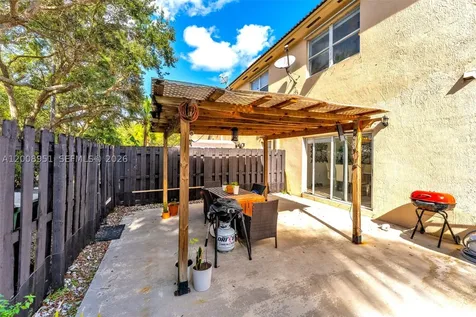2406 NE 41st Place Homestead FL 33033