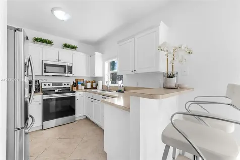 2406 NE 41st Place Homestead FL 33033
