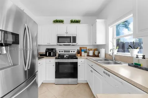 2406 NE 41st Place Homestead FL 33033