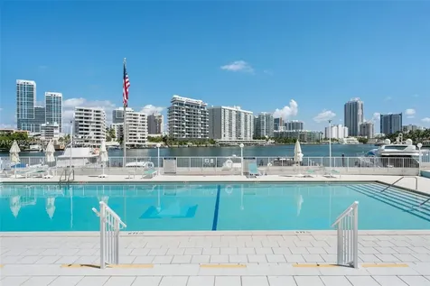 900 Bay Drive Miami Beach FL 33141