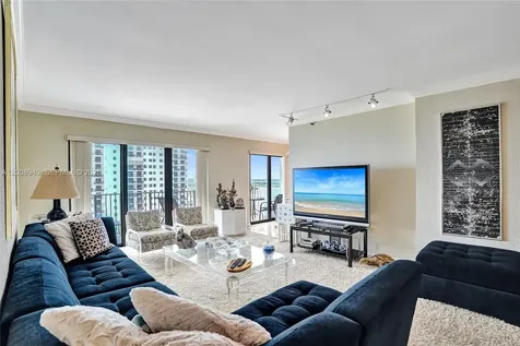1201 S Ocean Drive Hollywood FL 33019