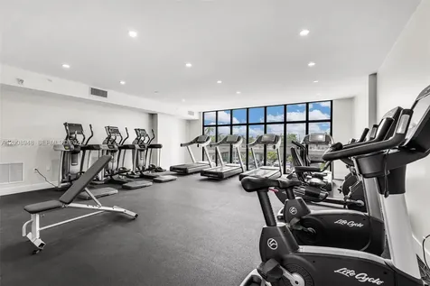 1 Curtiss Parkway Miami Springs FL 33166