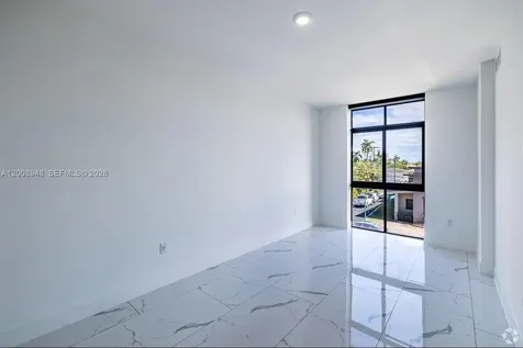1 Curtiss Parkway Miami Springs FL 33166