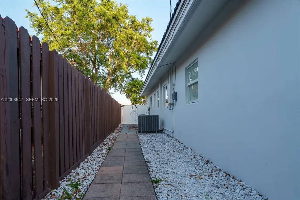 5419 NE 22nd Avenue Fort Lauderdale FL 33308