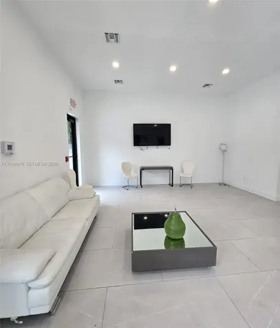 5503 W Oak Way Dania Beach FL 33314