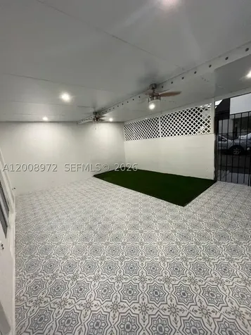 9704 NW 6th Terrace Miami FL 33172