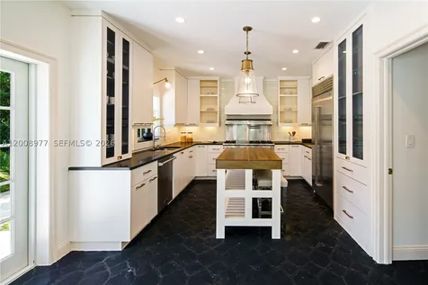 1228 Alhambra Circle Coral Gables FL 33134