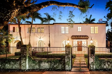 1228 Alhambra Circle Coral Gables FL 33134
