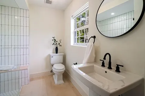 1228 Alhambra Circle Coral Gables FL 33134