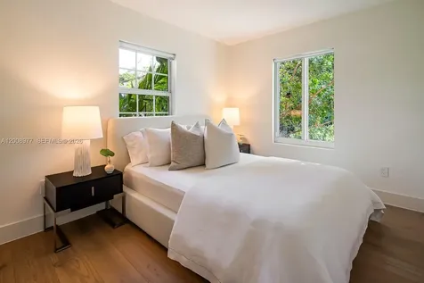 1228 Alhambra Circle Coral Gables FL 33134