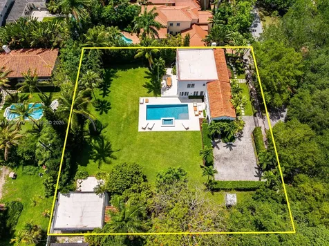 1228 Alhambra Circle Coral Gables FL 33134