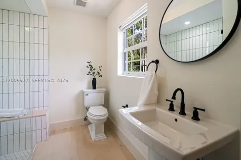 1228 Alhambra Circle Coral Gables FL 33134