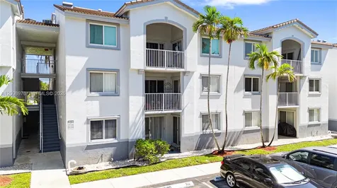 2640 S University Drive Davie FL 33328