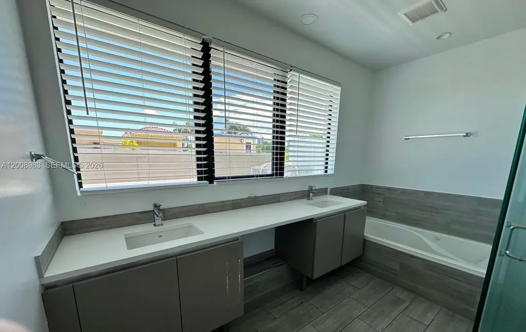 722 NE 15th Avenue Fort Lauderdale FL 33304