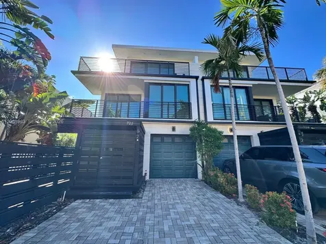 722 NE 15th Avenue Fort Lauderdale FL 33304