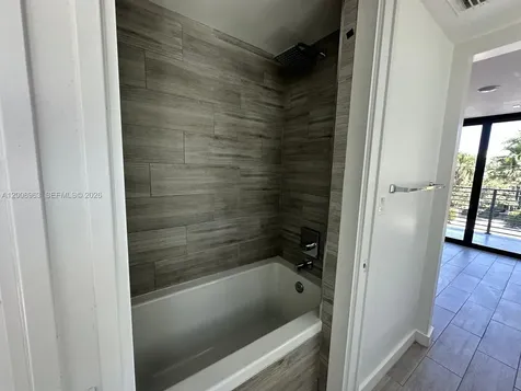 722 NE 15th Avenue Fort Lauderdale FL 33304