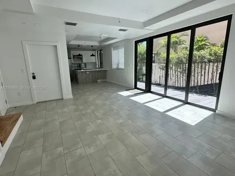 722 NE 15th Avenue Fort Lauderdale FL 33304