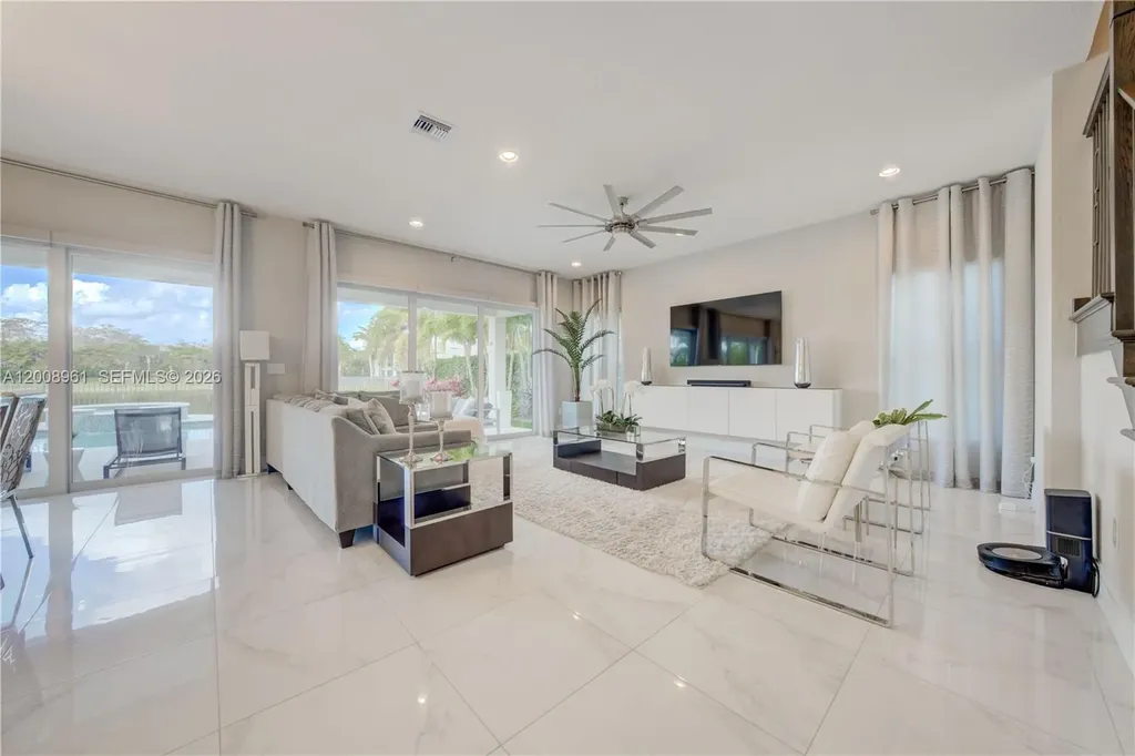 11655 Windy Forest Way Boca Raton FL 33498