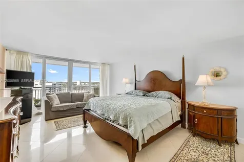 3546 S Ocean Boulevard South Palm Beach FL 33480