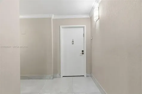 2401 S Ocean Drive Hollywood FL 33019
