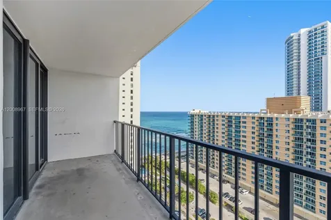2401 S Ocean Drive Hollywood FL 33019