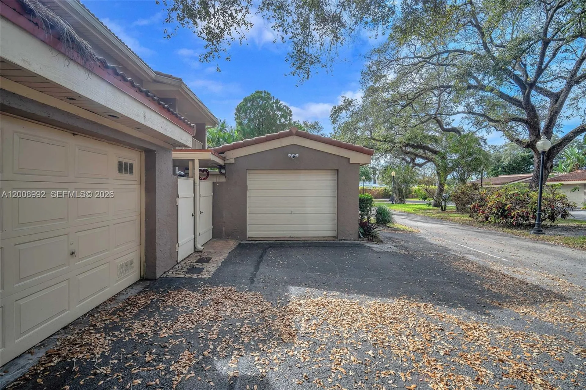 107 Heatherbrook Way Hollywood FL 33021