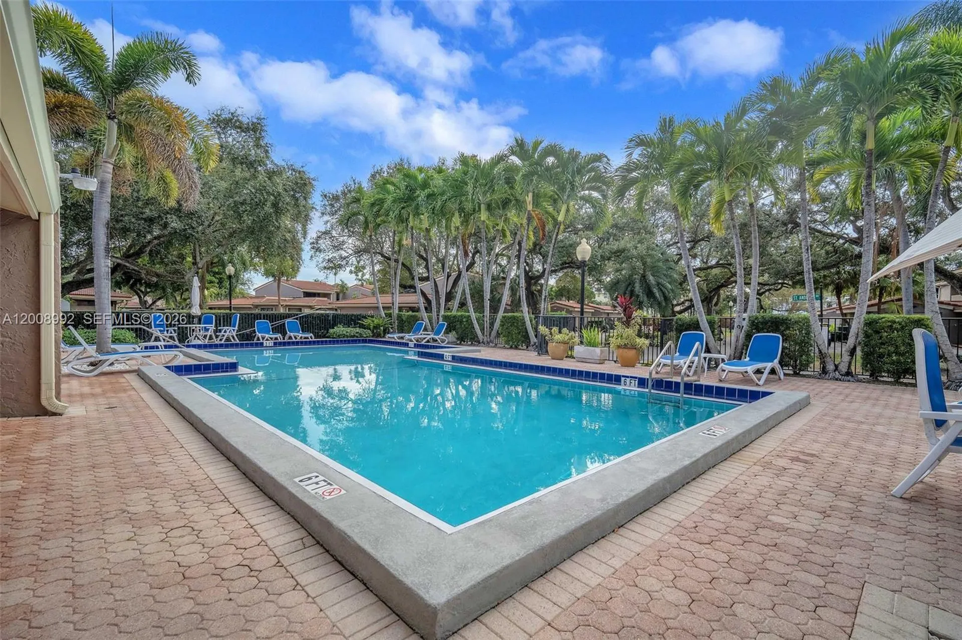 107 Heatherbrook Way Hollywood FL 33021