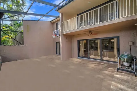 107 Heatherbrook Way Hollywood FL 33021